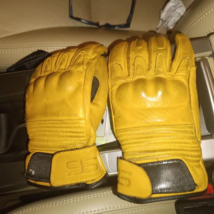 Luvas mota - otimo estado