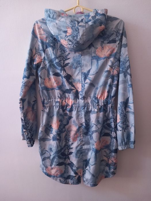 Kurtka w kwiaty roz.13/14 lat wymiary opis