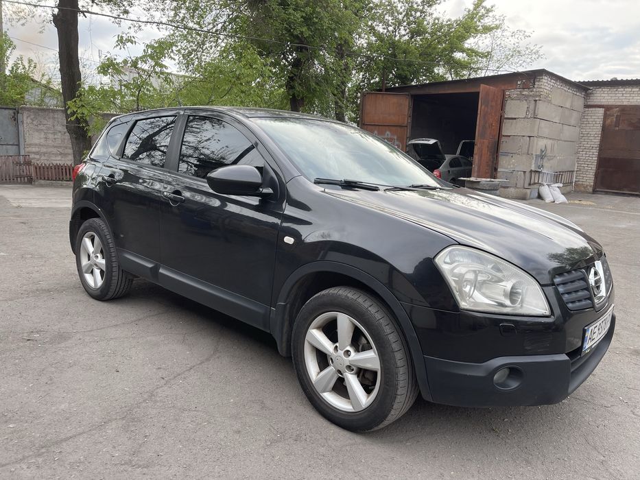 Продам nissan 2.0