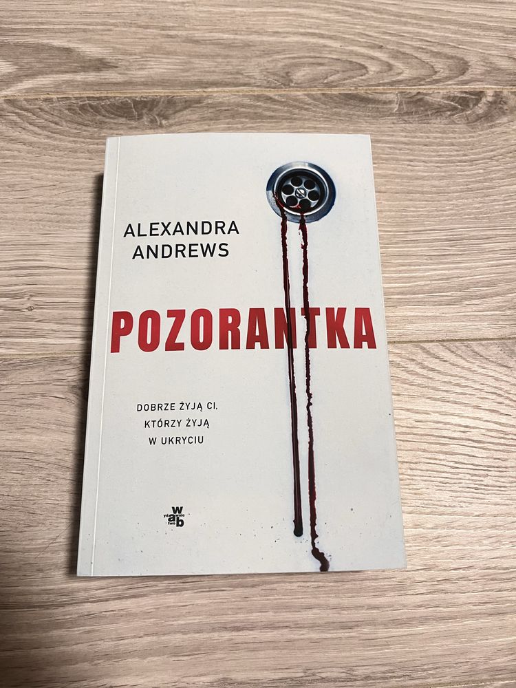 Książka Alexandra Andrews Pozorantka