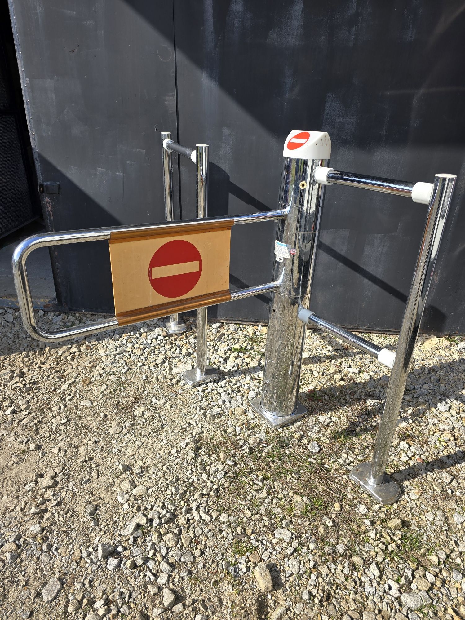 Bramka wejściowa Wanzl wyposażenie sklepu wejscie automat
