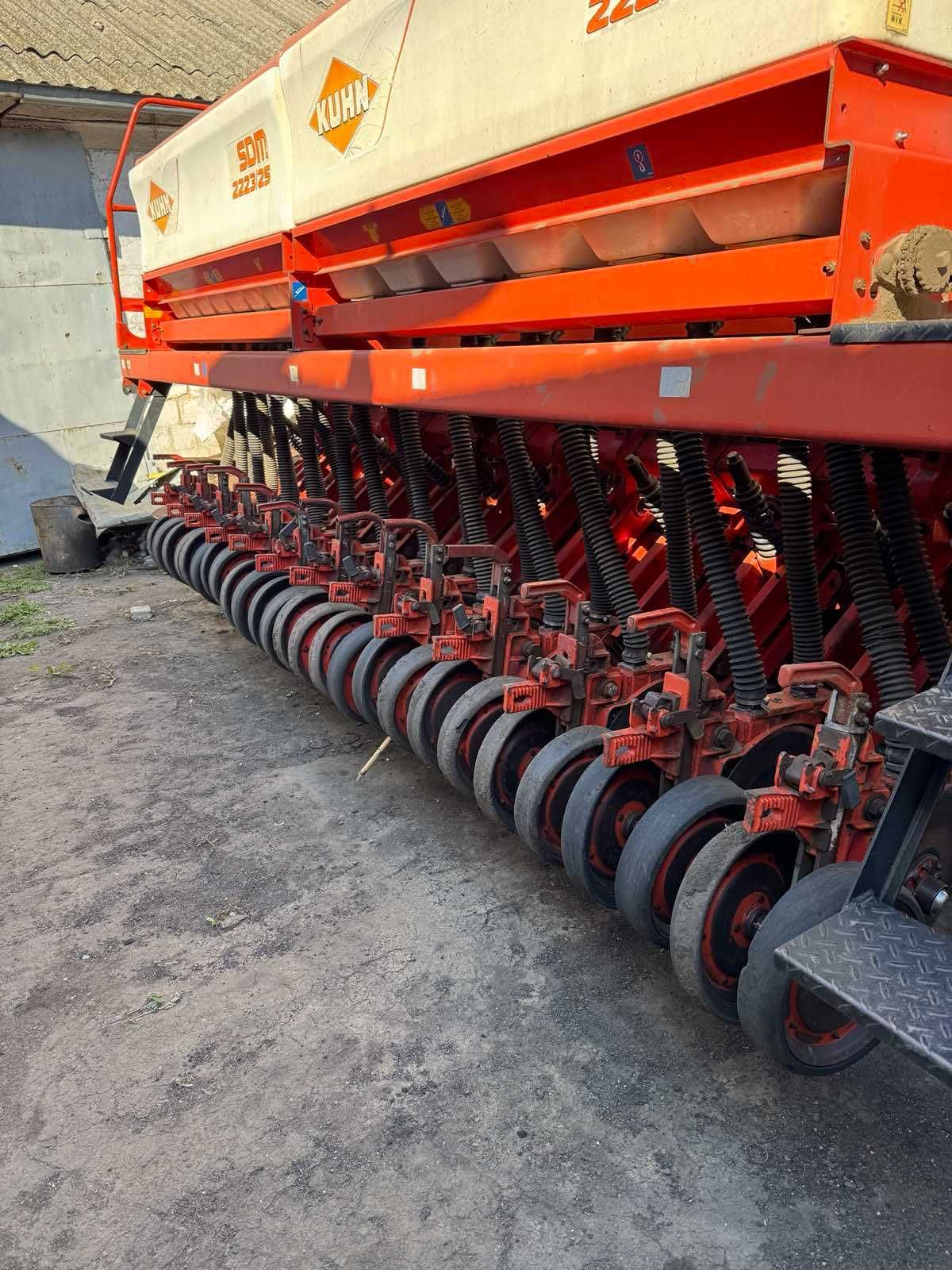 Сівалка зернова механічна NoTill Kuhn SDM 2223/25