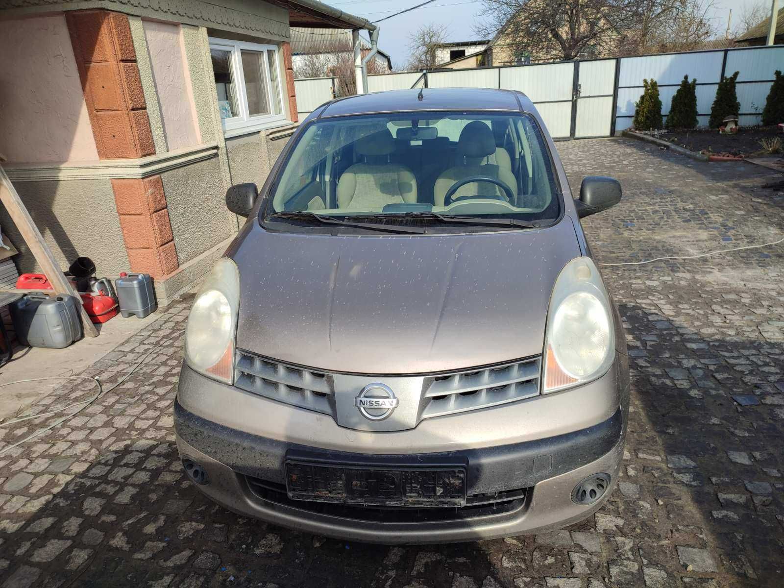 Авторазборка Nissan Note  2007год 1.4 механика бензин