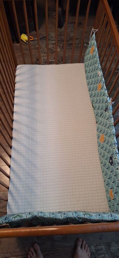Łóżeczko dziecięce 120x60 + materacyk bdb stan tanio