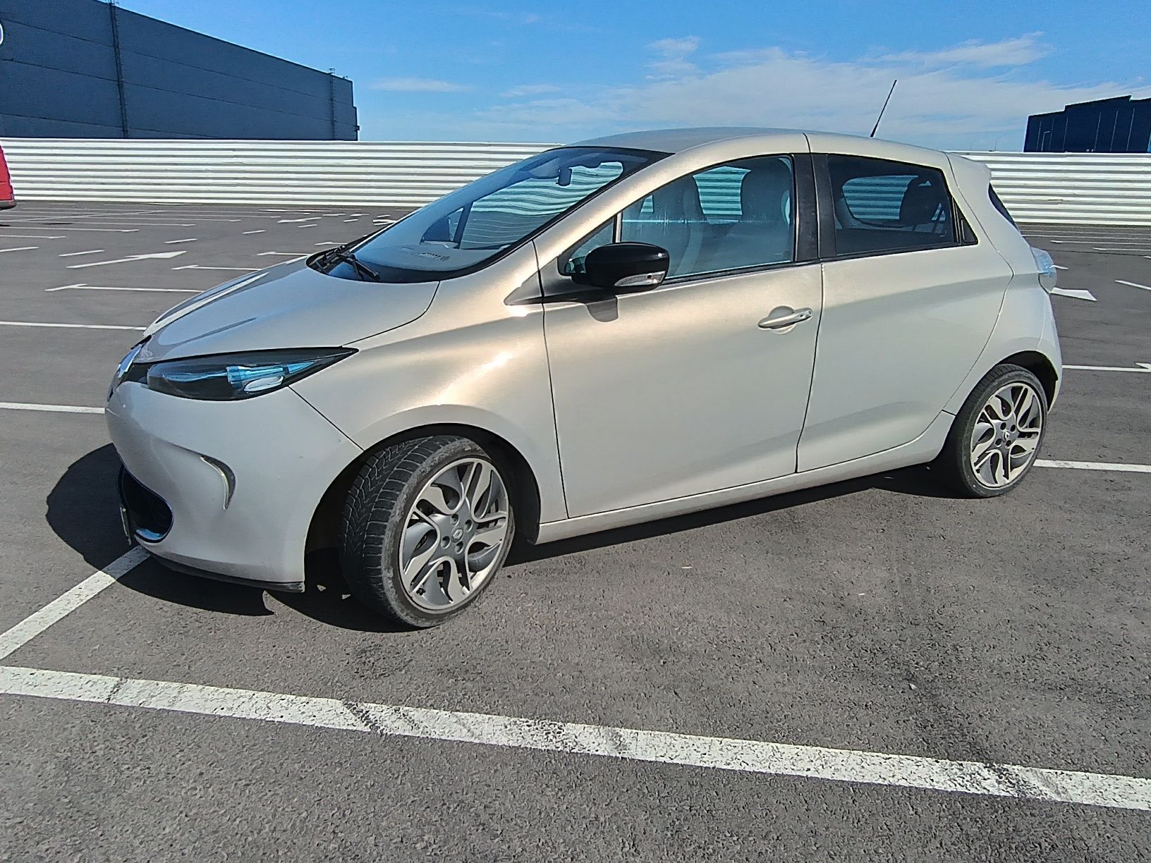 Renault Zoe 26 кВт