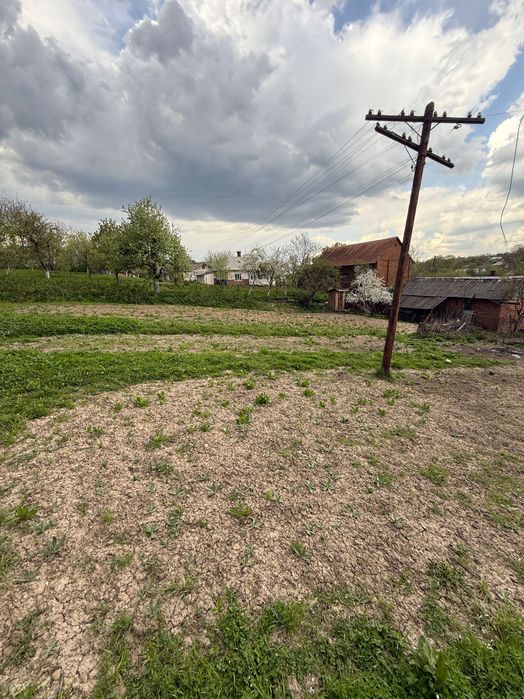 Продаж будинку + земельна ділянка в м. Снятині