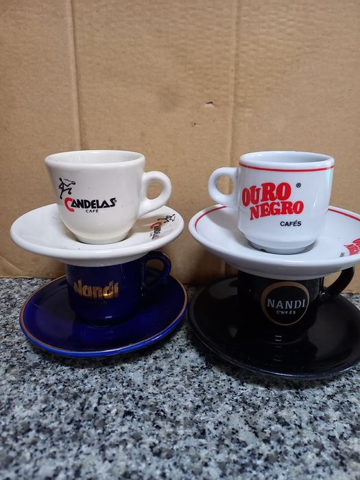 Chavenas. De. Café. De. Várias   Marcas  cada. 2€