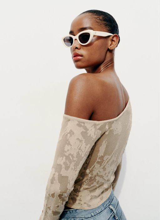 Стильний топ ZARA