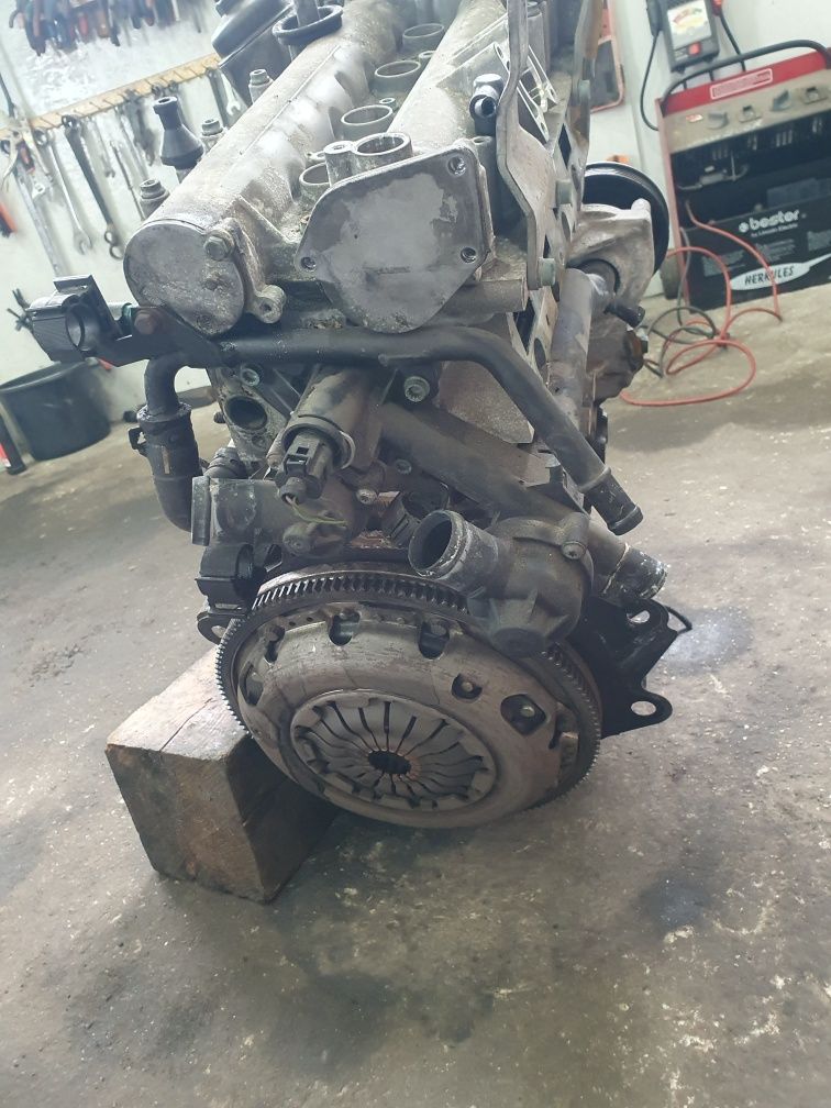 Silnik Vw 1.6 fsi 115km BAG sprawny z Niemiec