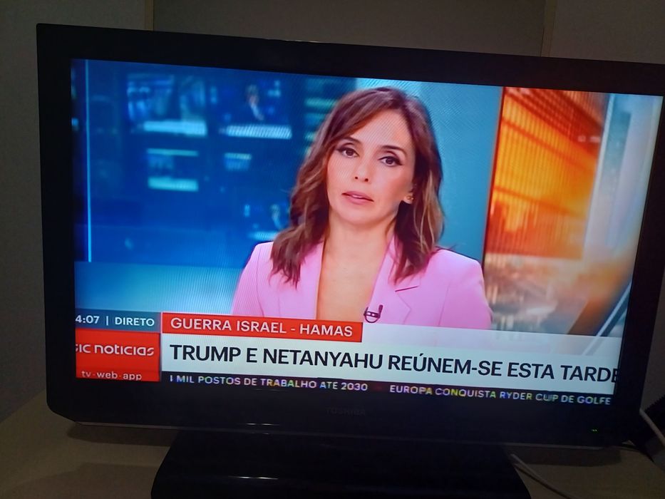 TV Toshiba pronta a usar .