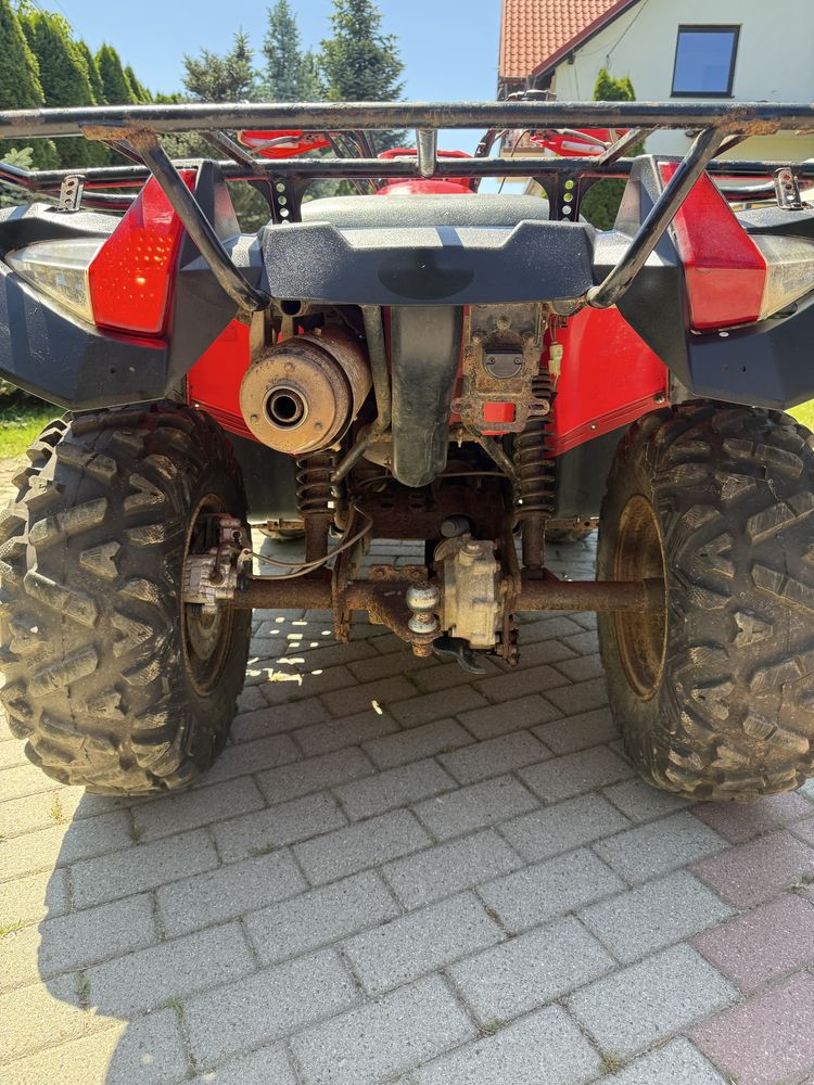 Kymco Mxu 500 z 2008 roku 4x4 hak