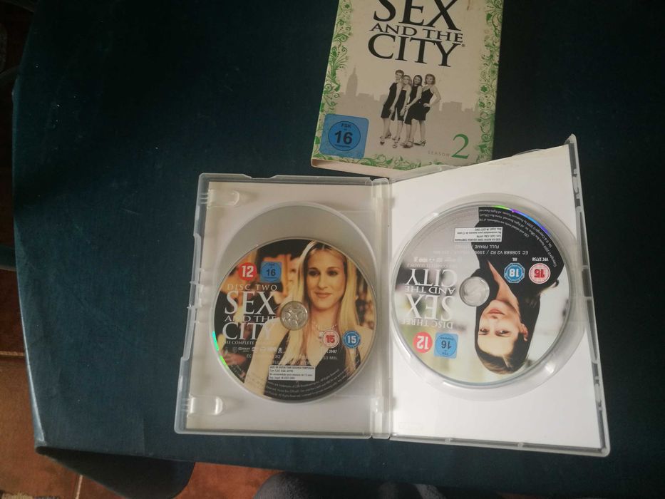 SEX AND THE CITY - SERIE 2	DVD (legendagem em Português)