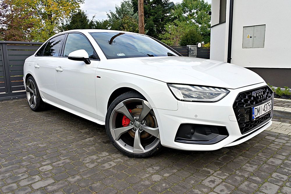 Audi A4 Limousine Polski Salon 1 Własciciel Virtual S-LINE Alcantara Kamera Radary VAT23