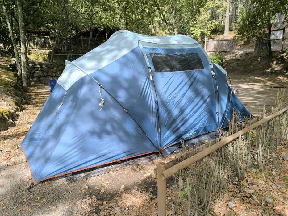 Tenda Campismo Decathlon ARPENAZ 4.2 4 pessoas/2 quartos