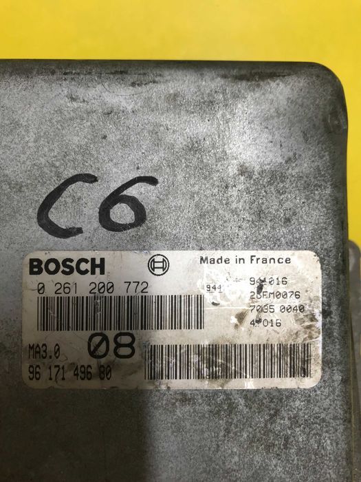 Блок управління двигуном Peugeot 106 0261200772
