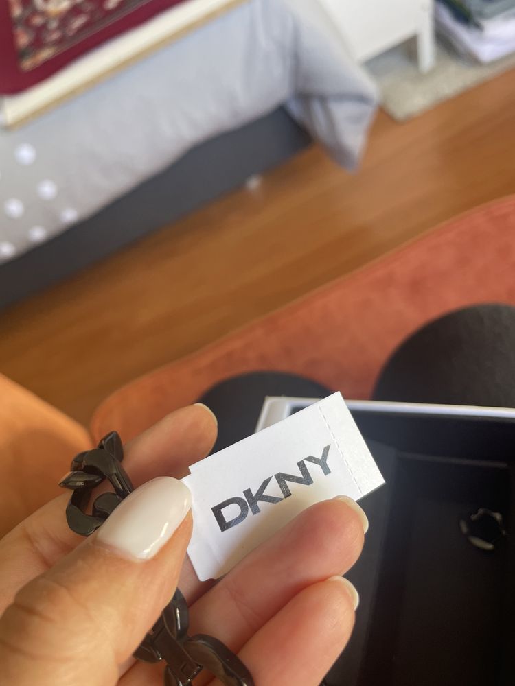Relogio DKNY Novo
