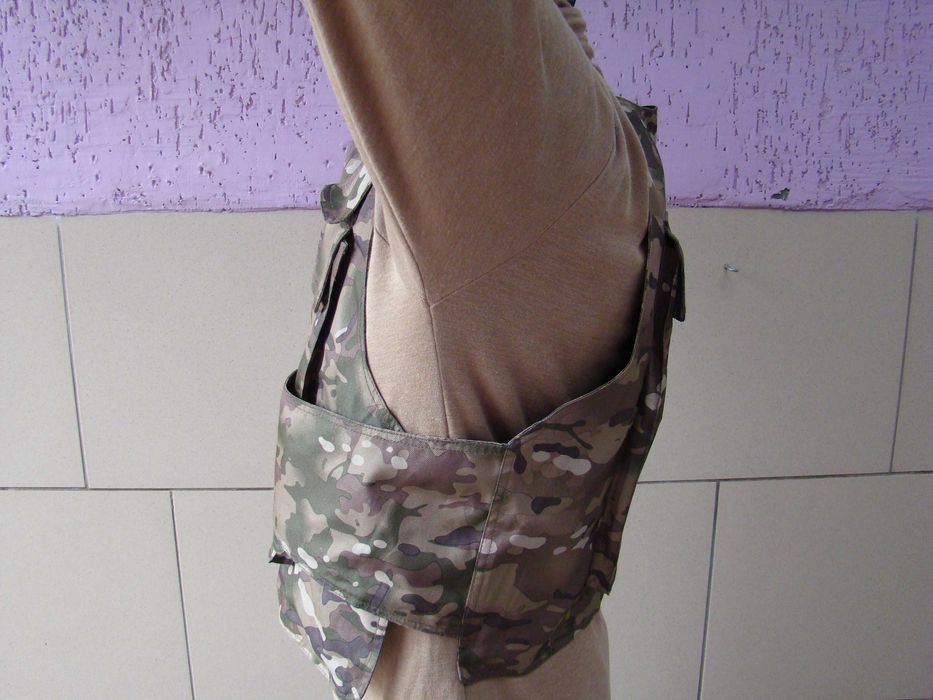 Плитоноска в расцветке Мультикам.