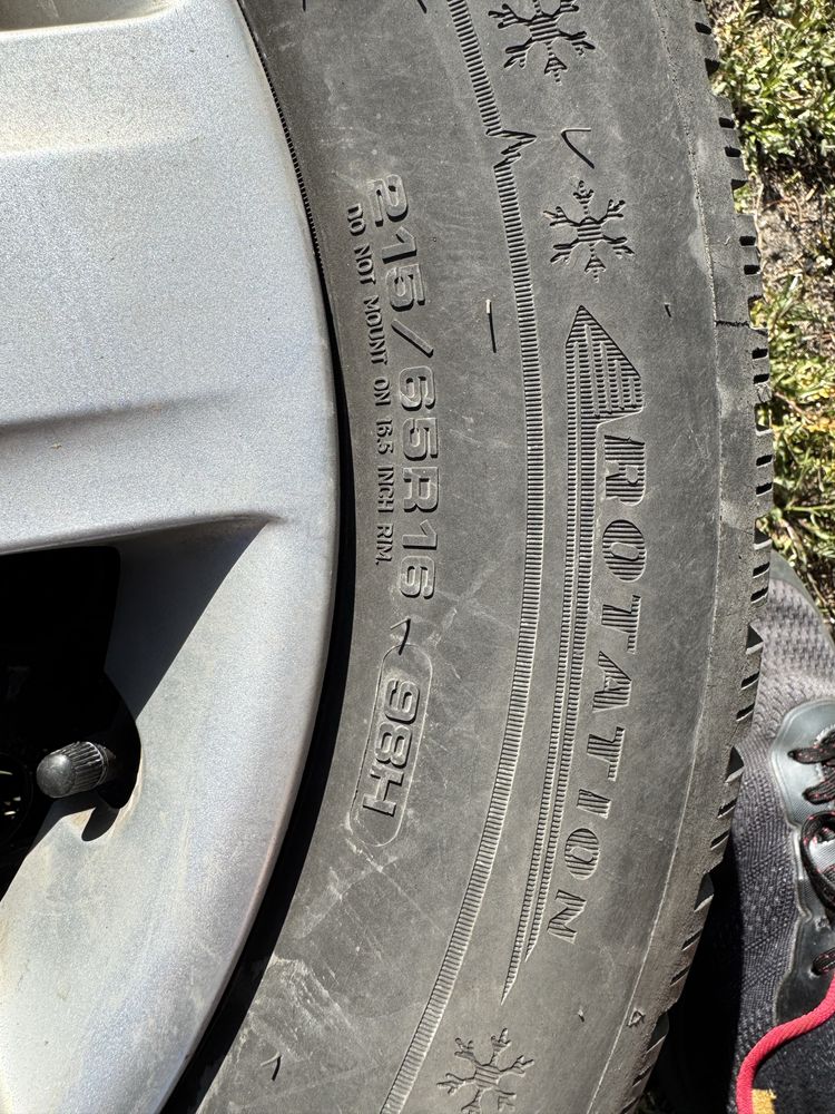 Koła nissan qashqai 16 zimowe Dunlop 4 szt