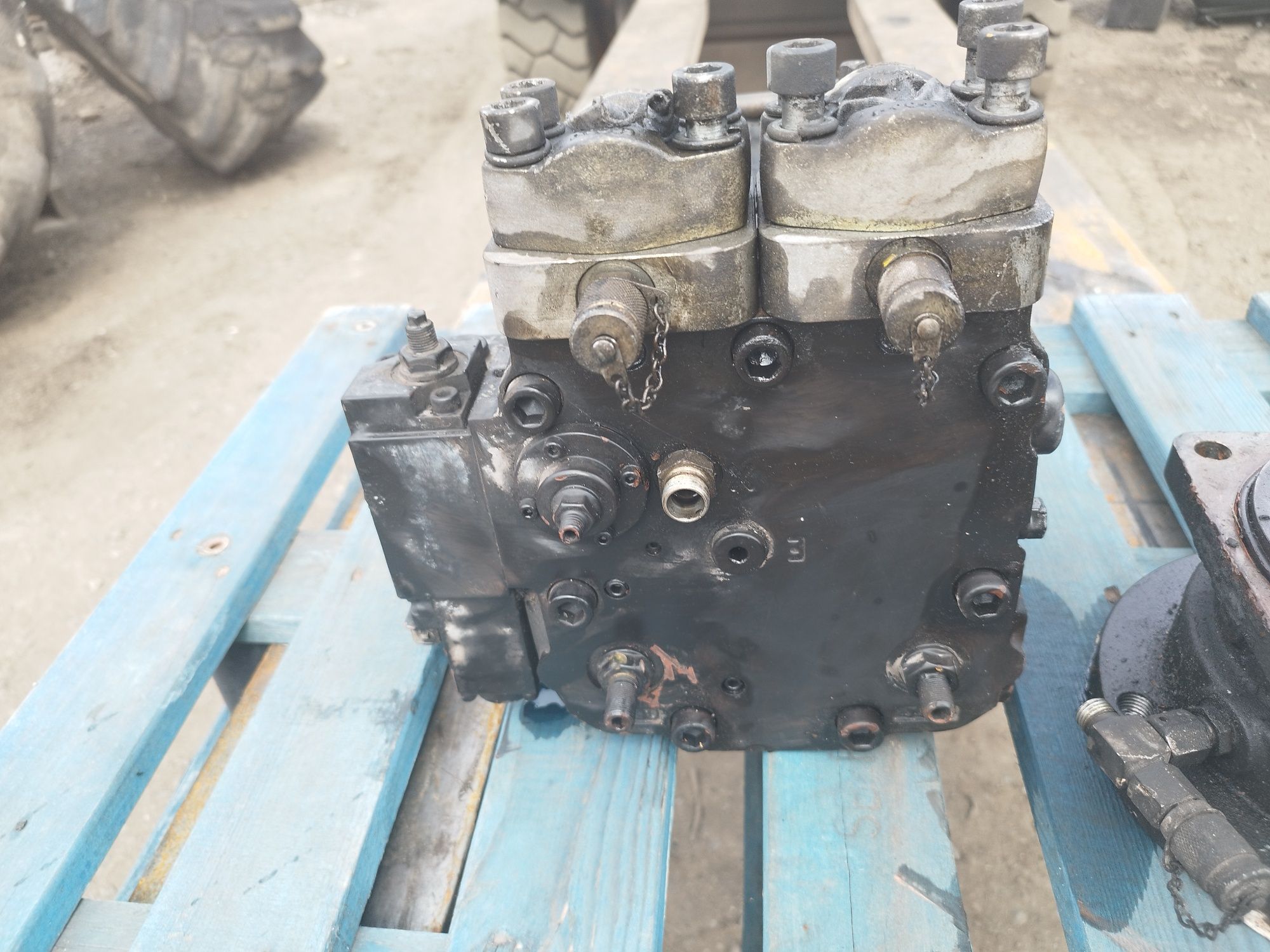 Pompa hydrauliczna Linde HMV 105-02. 2 biegi