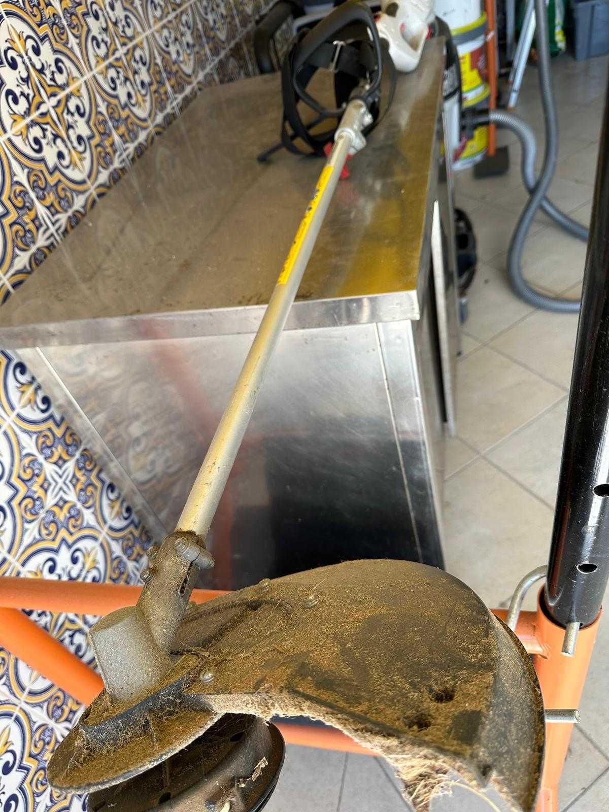 Roçadora de Jardim Electrica