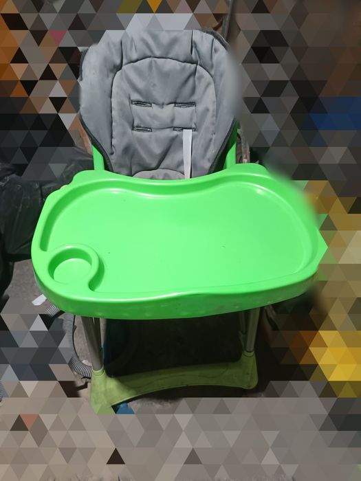 Krzesełko do karmienia
