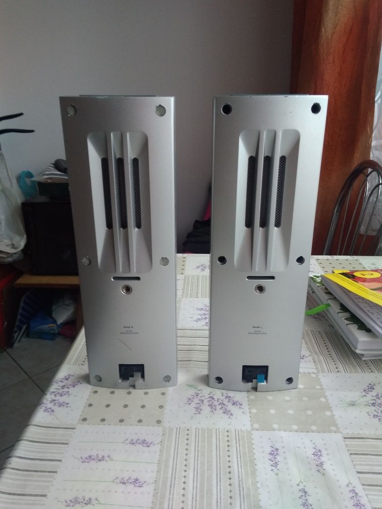 Wstęgowe głośniki Philips CS 700 8 ohm