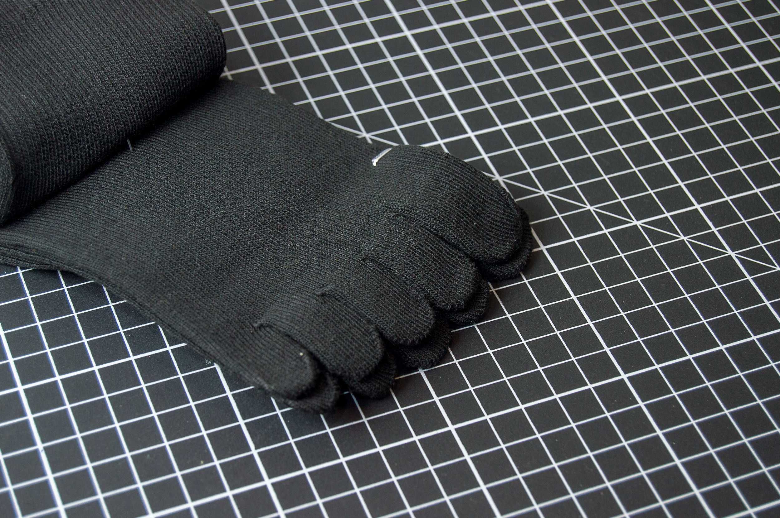 Шкарпетки з пальцями