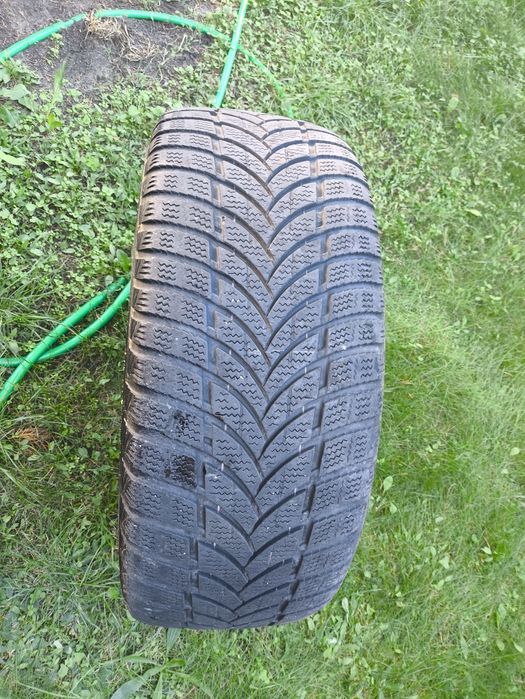 Koła zimowe  VW 17" 235/55 R17