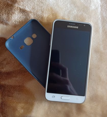 Samsung Galaxy j3 (2016) + чехол в подарунок.