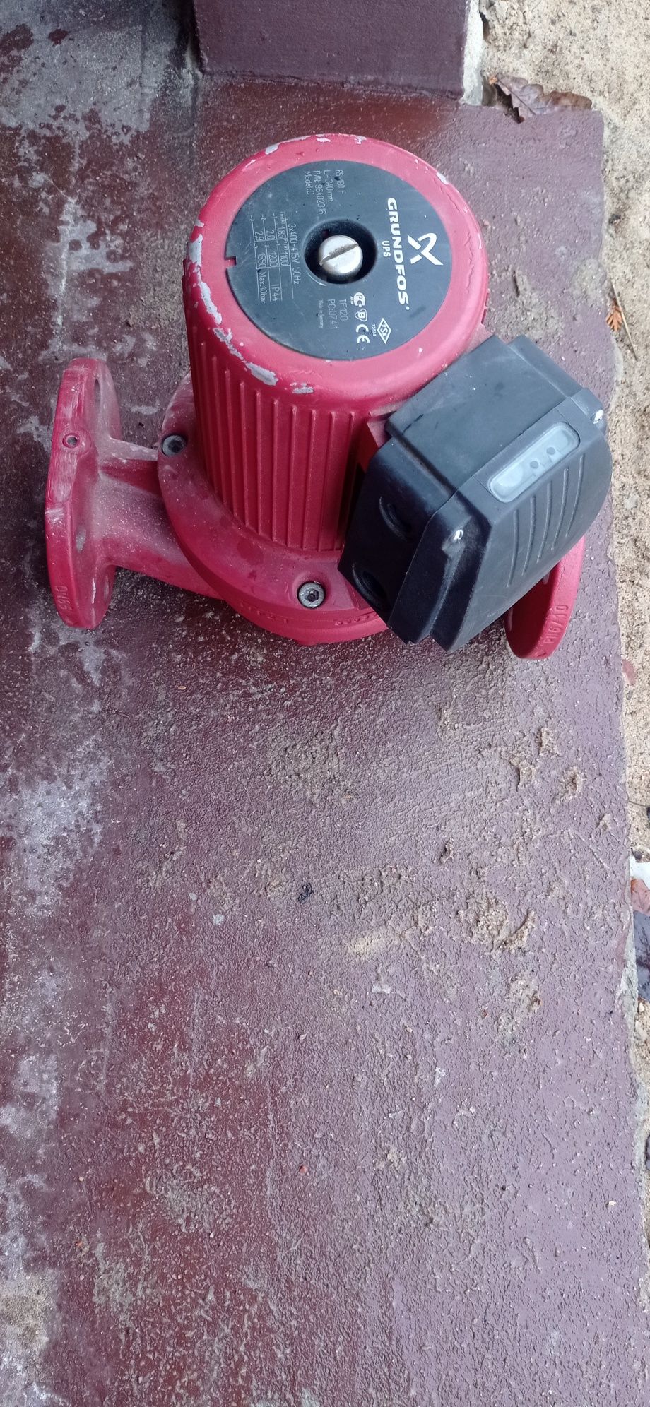Pompa obiegowa Grundfos UPS 65-180 F340 zasilanie 400V