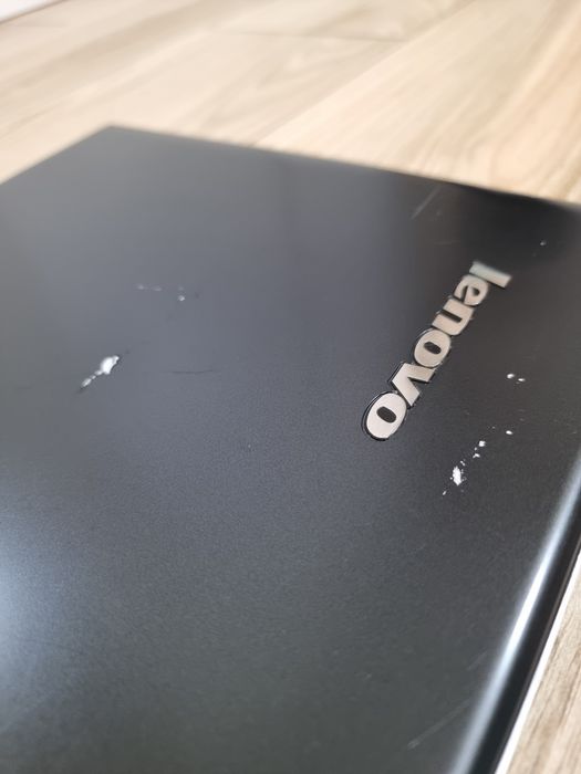 Laptop 15" Lenovo Z51-70, i3, 4GB, 240GB SSD, W10, w pełni sprawny.