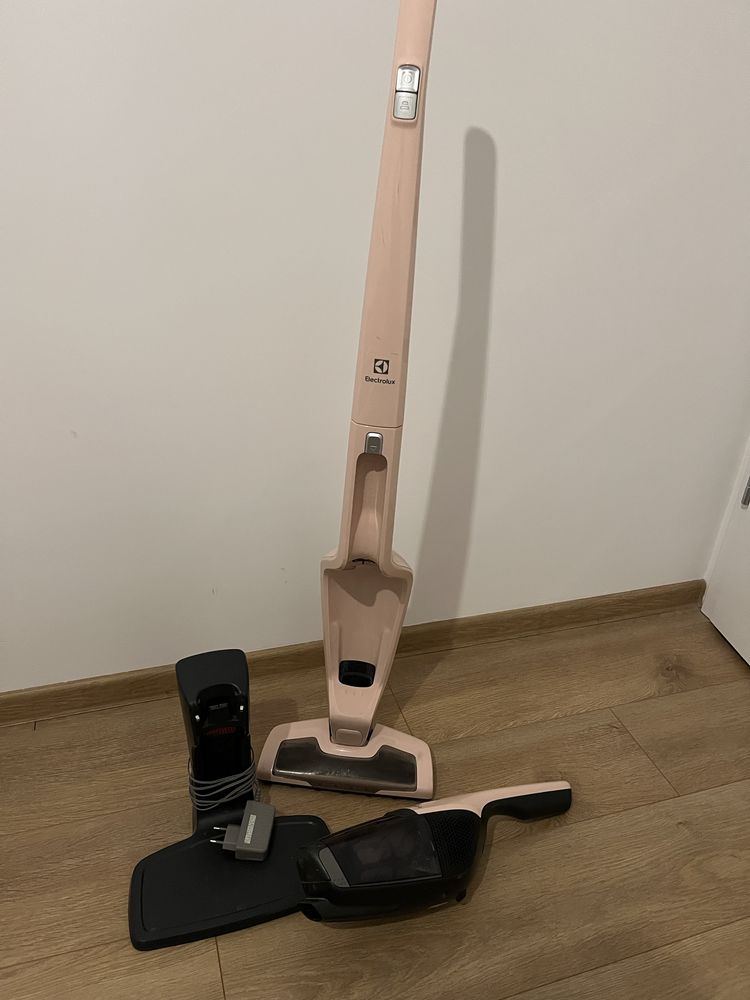 Odkurzacz electrolux EER73BP