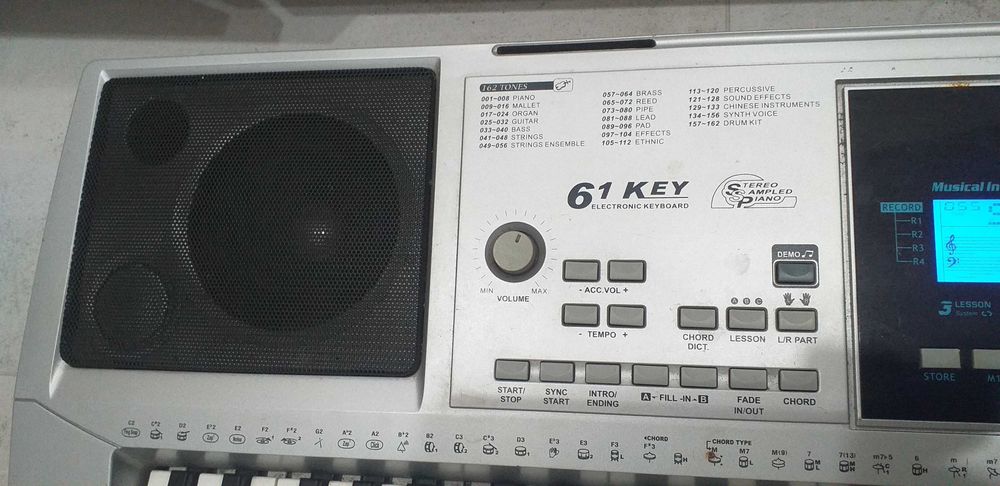 Keyboard klawiatura dynamiczna organy klawisze nie casio yamaha roland