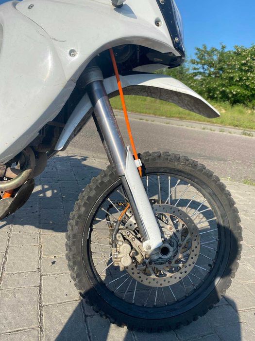 KTM 640 Adventure custom