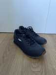 Sprzedam buty PUMA ST RUNNER V2 FULL