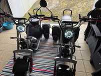 Dois triciclos CP-7 (novos) 4000W, 60V e duas baterias de 20AH cada