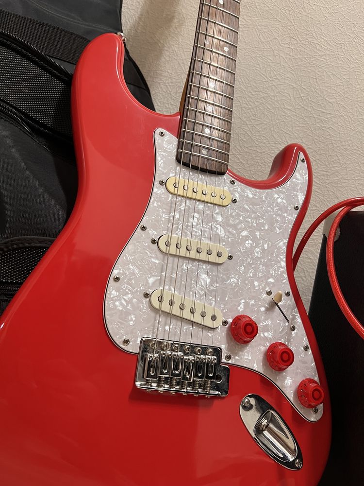 Електрогітара Fender Squier SSS