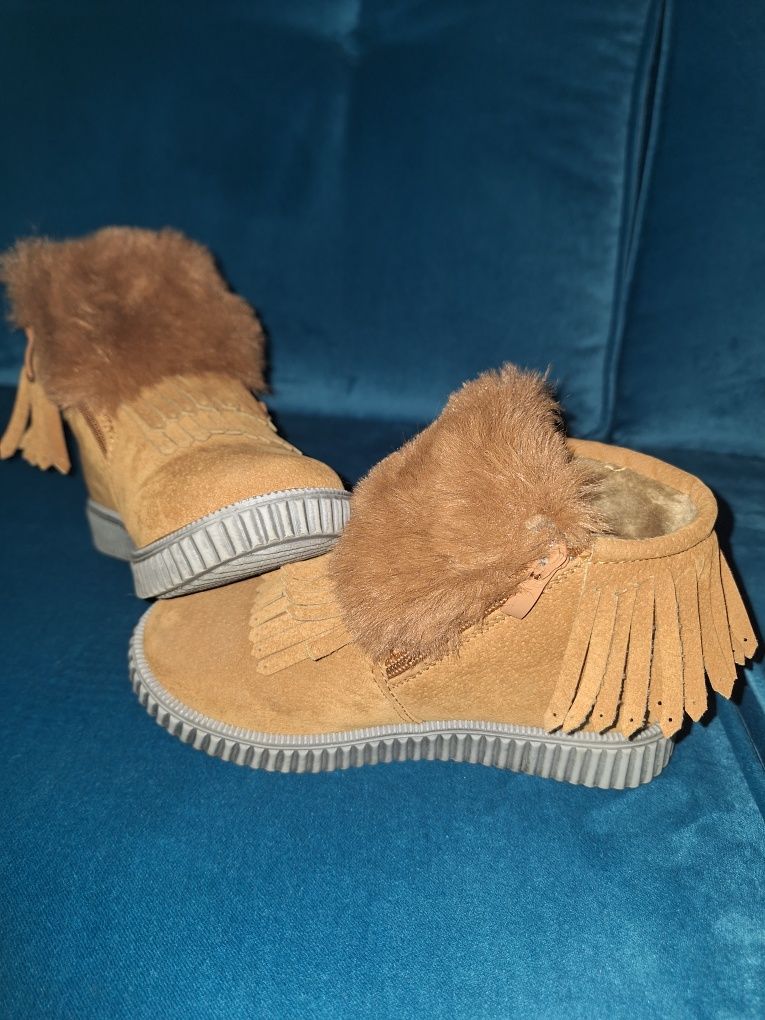Zamszowe botki 30/31
