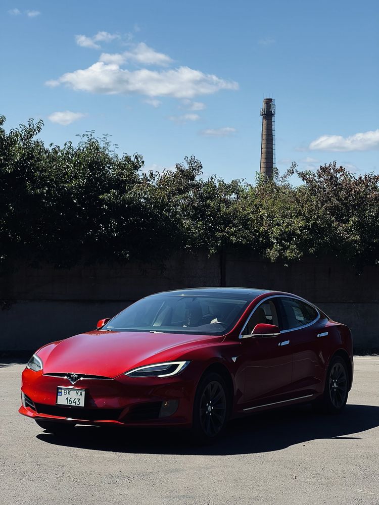 Tesla model s  2017