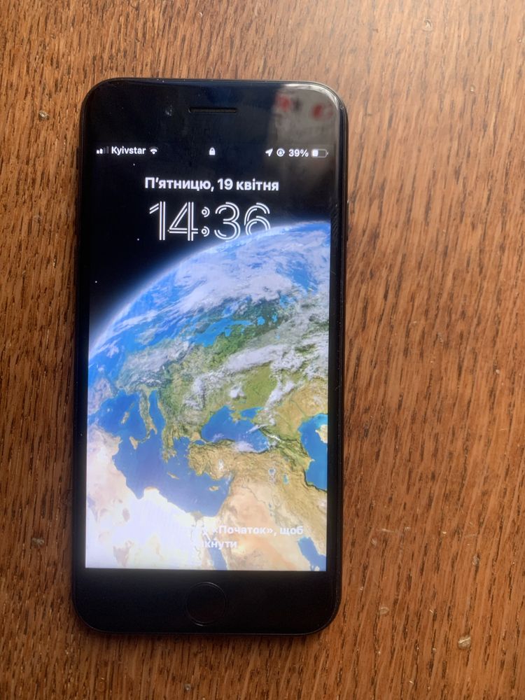iPhone SE 2020 64 ГБ
