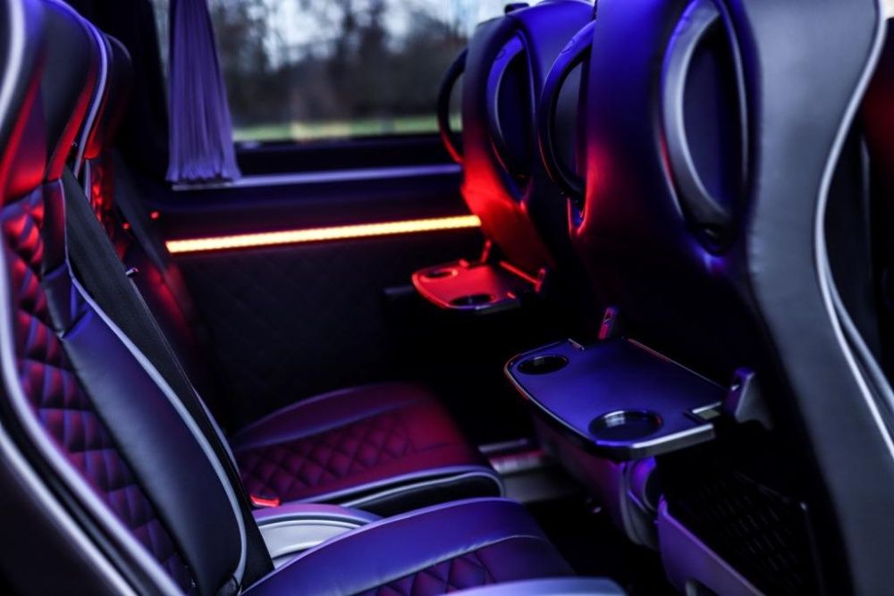 SPRINTER VIP 2023 Wypożyczalnia Busów Wynajem aut 9 osób bus vip