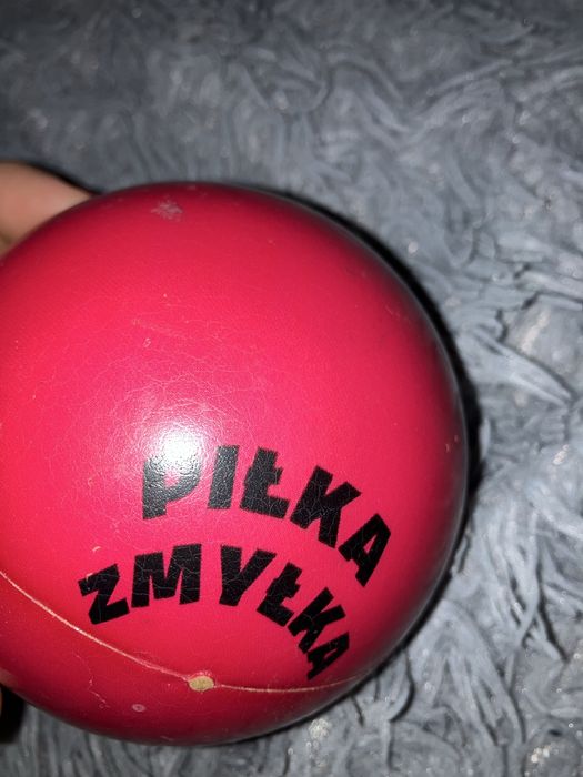 Pilka zmyłka czerwona