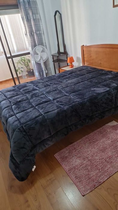 Quarto para arrendar na torre da Marinha