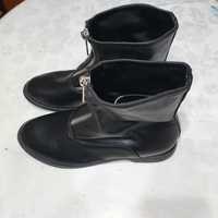 Nowe, piękne, czarne buty damskie rozm. 38, długość wkładki 24,5 cm
