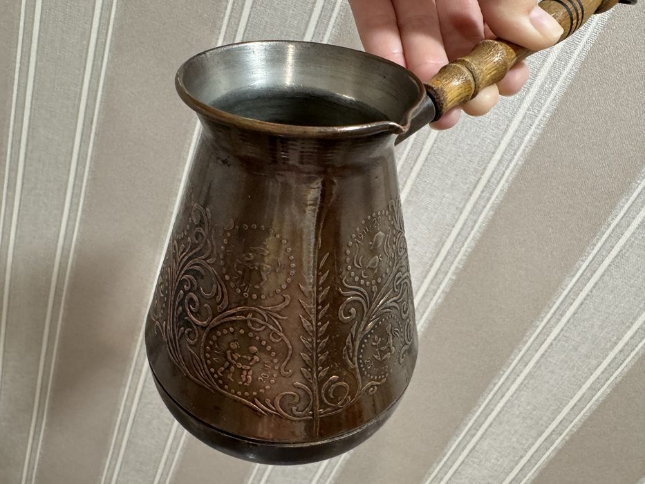 Джезва с деревянной ручкой, медная турка для кофе