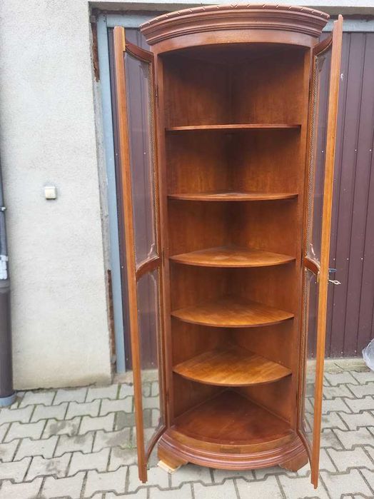 Witryna narożna serwantka włoska orzechowa