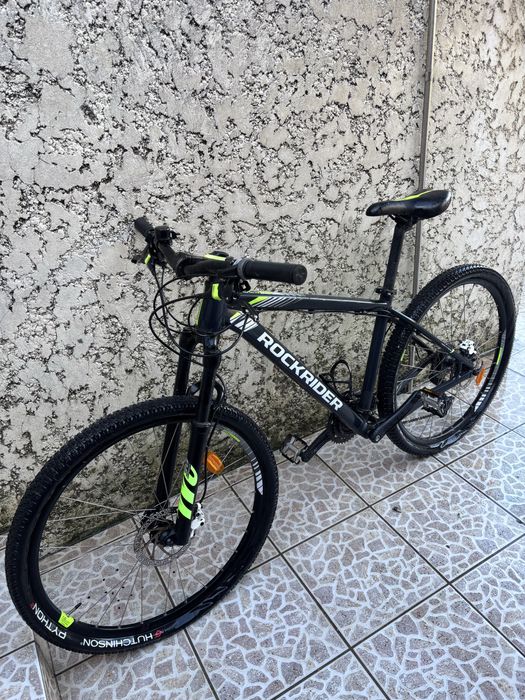 Bicicleta rockrider ST530 praticamente nova