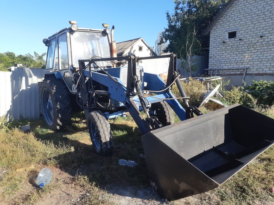 Продам трактор ЮМЗ - 6