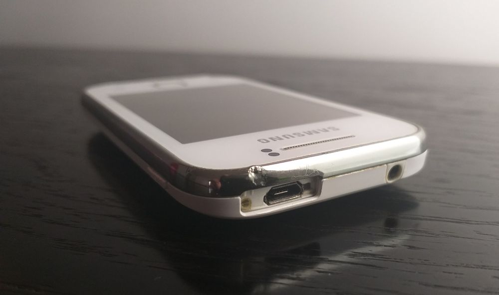 Samsung Galaxy GT-S5360