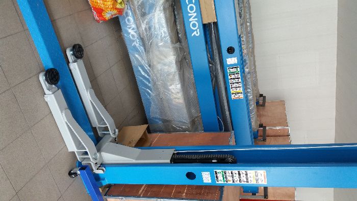 Подъемник автомобильный для СТО VECONOR 4 тонны + БЕСПЛАТНАЯ ДОСТАВКА